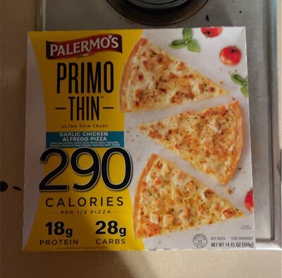 GARLIC CHICKEN ALFREDO WHITE MEAT CHICKEN, CREAMY GARLIC ALFREDO SAUCE, MOZZARELLA, PARMESAN, ROMANO & ASIAGO CHEESES, SEASONING, GARLIC, PARSLEY ULTRA THIN CRUST PIZZA, GARLIC CHICKEN ALFREDO
