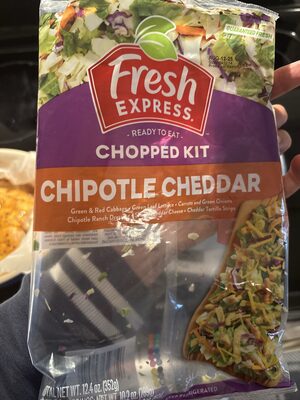 CHIPOTLE CHEDDAR ROMAINE, RED & GREEN CABBAGE, CARROTS AND GREEN ONIONS CHIPOTLE RANCH DRESSING SHARP CHEDDAR CHEESE, CHEDDAR TORTILLA STRIPS SALAD CHOPPED KIT, CHIPOTLE CHEDDAR