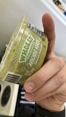 AVOCADO VERDE GUACAMOLE WITH TOMATILLO SALSA, AVOCADO VERDE