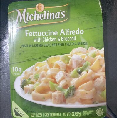 FETTUCCINE ALFREDO WITH CHICKEN & BROCCOLI PASTA IN A CREAMY SAUCE WITH WHITE CHICKEN & BROCCOLI, FETTUCCINE ALFREDO WITH CHICKEN & BROCCOLI