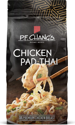 CHICKEN PAD THAI CHICKEN BREAST AND RICE NOODLES WITH GREEN ONIONS, CARROTS AND SCRAMBLED EGG WITH A MADE FROM SCRATCH THAI INSPIRED TAMARIND SAUCE, CHICKEN PAD THAI