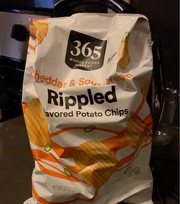 CHEDDAR & SOUR CREAM RIPPLED POTATO CHIPS, CHEDDAR & SOUR CREAM