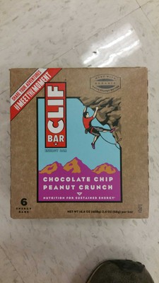 CHOCOLATE CHIP PEANUT CRUNCH ENERGY BARS, CHOCOLATE CHIP PEANUT CRUNCH