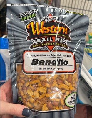 BANDITO PEANUTS, MINI PRETZELS, CAJUN CHILI LEMON SPICE WESTERN TRAIL MIX, BANDITO