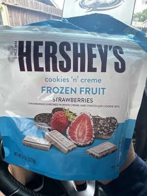 COOKIES 'N' CREME STRAWBERRIES FROZEN FRUIT, COOKIES 'N' CREME