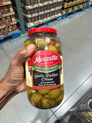 GARLIC STUFFED OLIVES MARINATED WITH HERBS & CHARDONNAY, GARLIC