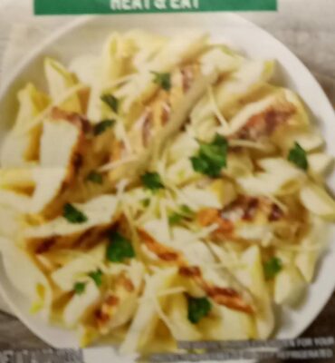 CHICKEN ALFREDO GRILLED CHICKEN BREAST WITH PENNE PASTA, SHREDDED PARMESAN AND ALFREDO SAUCE, CHICKEN ALFREDO