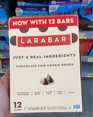 CHOCOLATE CHIP COOKIE DOUGH BARS, CHOCOLATE CHIP COOKIE DOUGH